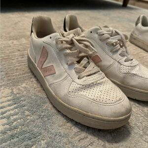 Veja sneakers